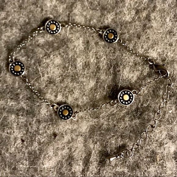 Bracelet - Picture 1 of 2